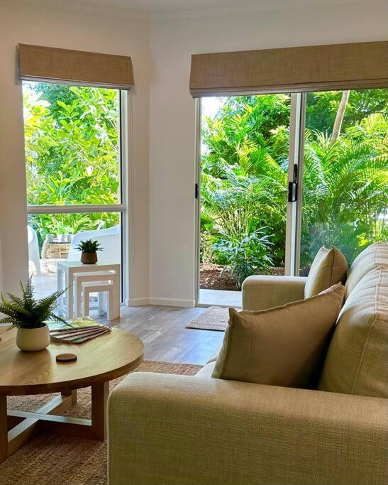 Sunrise Beach Holiday Apartment Luaran gambar